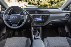 Toyota Auris Touring Sports 1.6 lt A/T